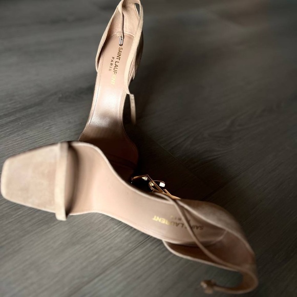 Never worn Saint Laurent opyum Suede Sandals with metal YSL 110